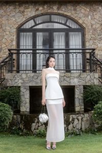 Chân váy dài tơ phối vạt ngắn bên trong