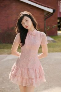 Đầm cổ tàu nhún 2 tầng