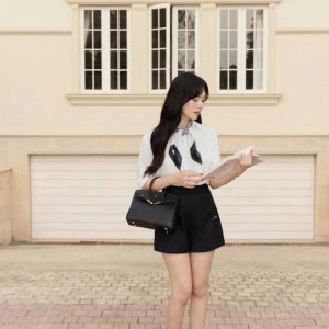 Áo sơ mi linen dáng suông vừa